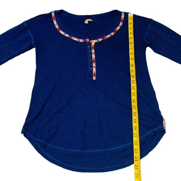 WE THE FREE Henley S Rainbow Trim Thermal Slouchy Rounded Hem Free People - Picture 4 of 8